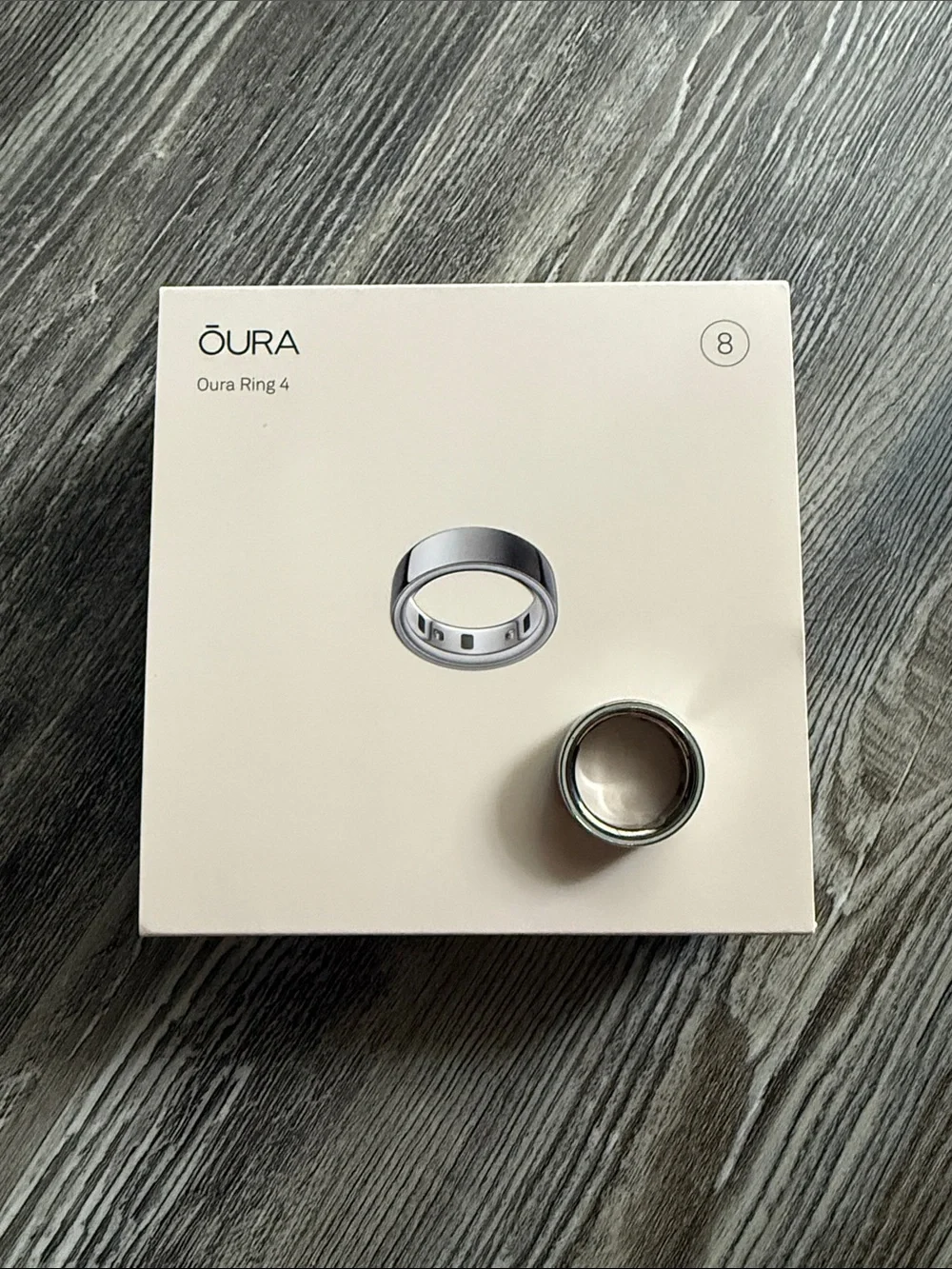 Oura Ring 4 Silver - Size 8 plus 10 pack silicone ring covers